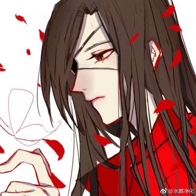 美女COS《巫师3》叶奈法惊艳绝伦 白嫩香肩紫眸勾人